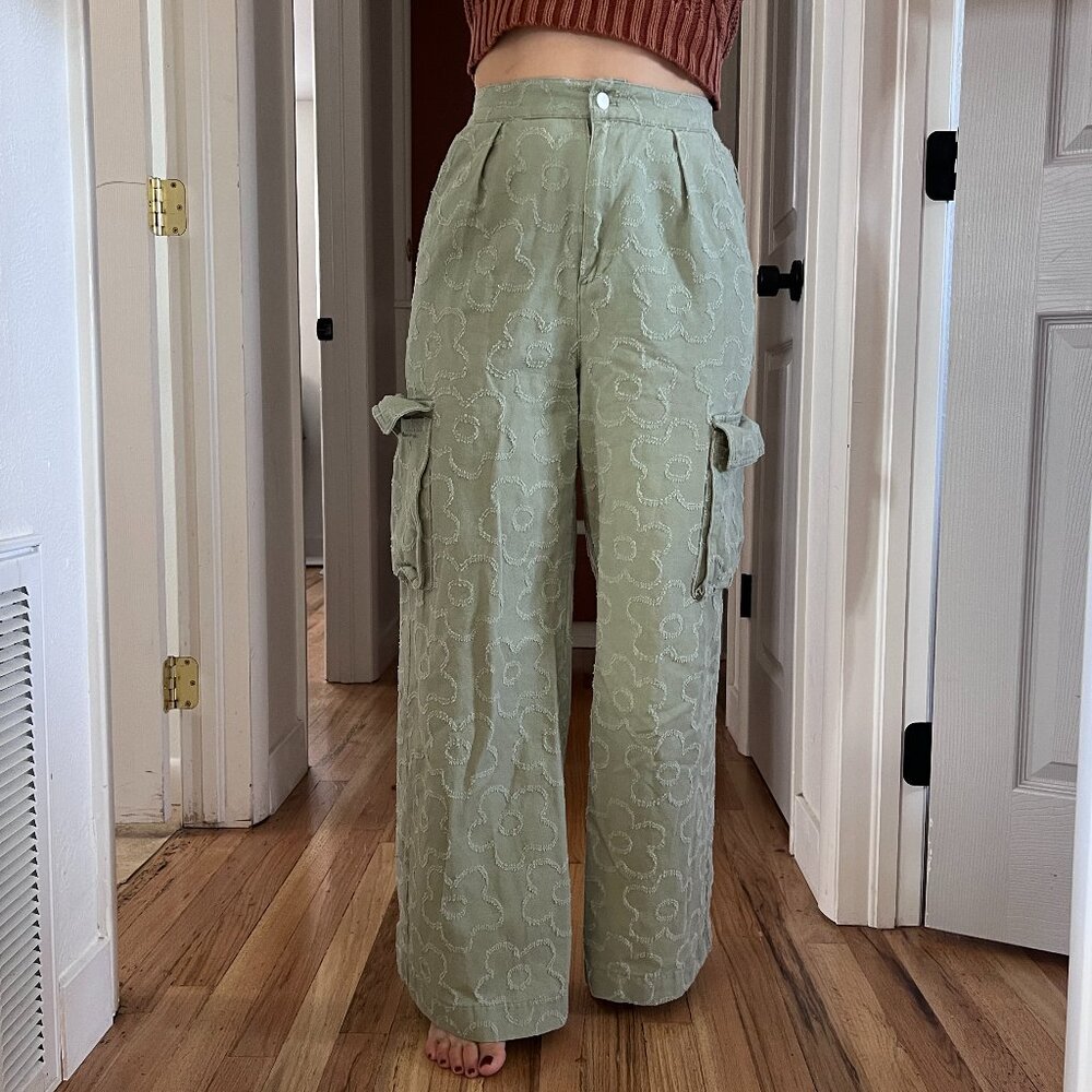 Paper moon green flower cargo pants small wide leg